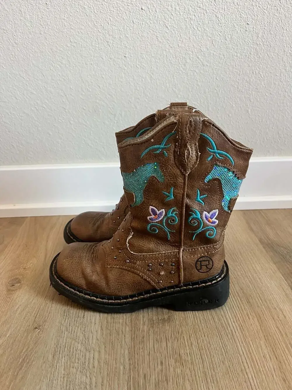 Romper, Toddler Girls Light Up Studded Sequence Cowgirl Boots, Brown/Blue, 11C